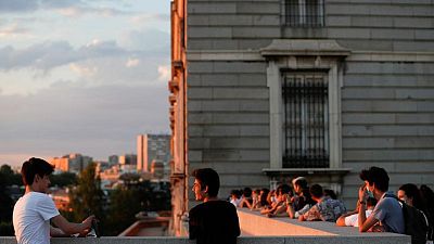 Spain backtracks on nightlife rules after regional complaints Spain backtracks on nightlife rules after regional complaints