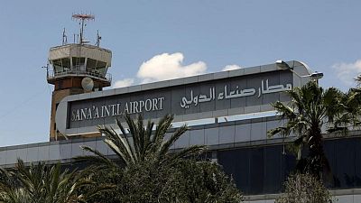 مصدران: الحوثيون يستعدون لمعاودة فتح مطار صنعاء مصدران: الحوثيون يستعدون لمعاودة فتح مطار صنعاء