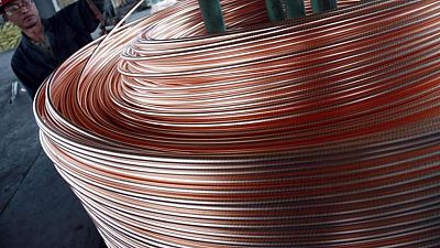 Fundiciones chinas aumentan producción de cobre en agosto respecto a julio: Antaike