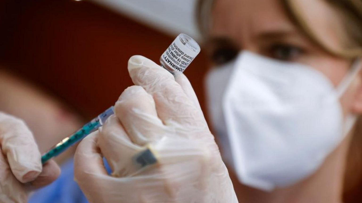 German panel gives limited approval for COVID-19 shot for adolescents