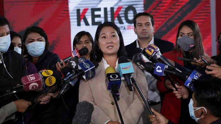 Piden prisión preventiva de Fujimori, que trata de revertir derrota electoral en Perú