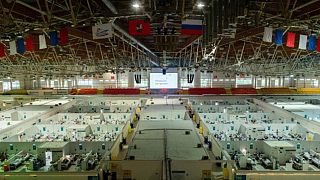 وكالة: بوتين يقول 18 مليون مواطن تلقوا لقاح كوفيد-19