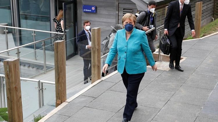Germany's Merkel urges pragmatic approach to Northern Ireland