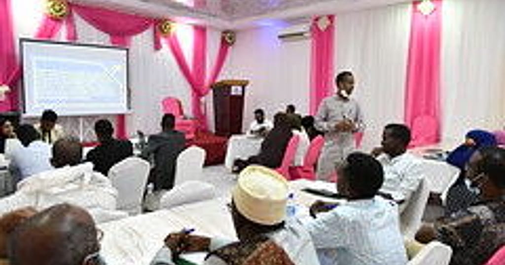 Residents of Mogadishu and surrounding areas meet for peacebuilding dialogue - Vimarsana News