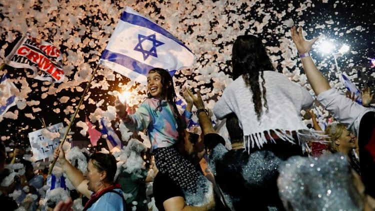Israel's new government begins, Netanyahu era ends