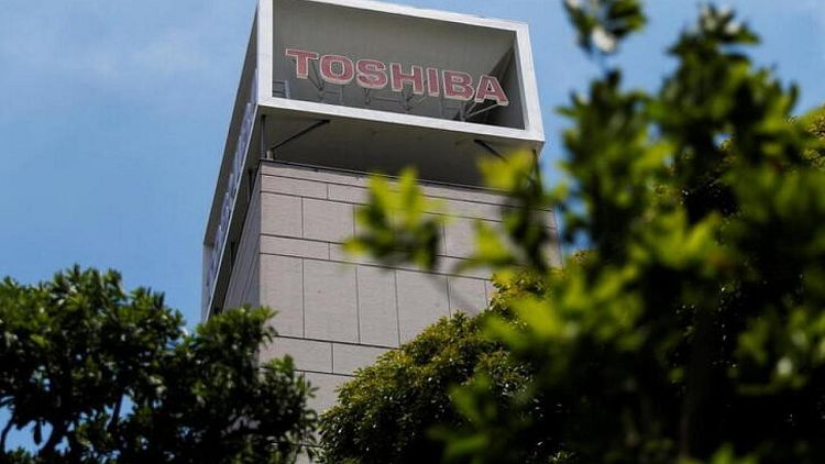 Toshiba wants to include two foreigners among new board, hold EGM