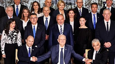La era de Netanyahu llega a su fin con la toma de posesión del nuevo Gobierno israelí