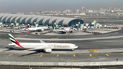 طيران الإمارات تلقت 3.1 مليار دولار من حكومة دبي مع تكبدها خسائر مدفوعة بالجائحة طيران الإمارات تلقت 3.1 مليار دولار من حكومة دبي مع تكبدها خسائر مدفوعة بالجائحة