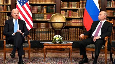 Biden le pregunta directamente a Putin sobre los ciberataques, en la cumbre Biden le pregunta directamente a Putin sobre los ciberataques, en la cumbre