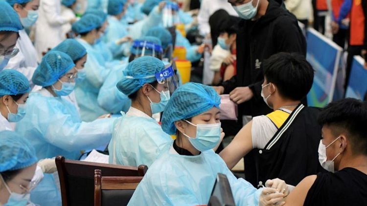 الصين تسجل 19 إصابة جديدة بفيروس كورونا مقابل 21 في اليوم السابق