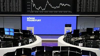 هبوط أسهم أوروبا عن مستويات قياسية بسبب تلميحات المركزي الأمريكي هبوط أسهم أوروبا عن مستويات قياسية بسبب تلميحات المركزي الأمريكي