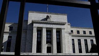 Rendimientos bonos Tesoro EEUU caen tras declaraciones Powell de la Fed