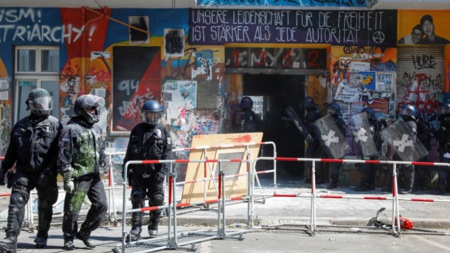 Berlin Police Force Entry To Long Time Squat Under Hail Of Fireworks Smoke Bombs Euronews