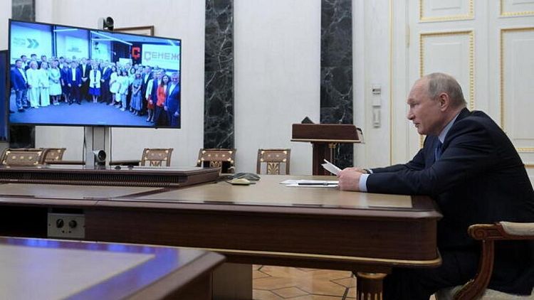 Putin elogia a Biden después de la cumbre y dice que los medios se equivocan