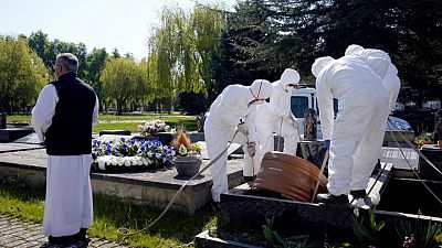 Spanish mortality rate hit record high in 2020, births sharply down - data Spanish mortality rate hit record high in 2020, births sharply down - data