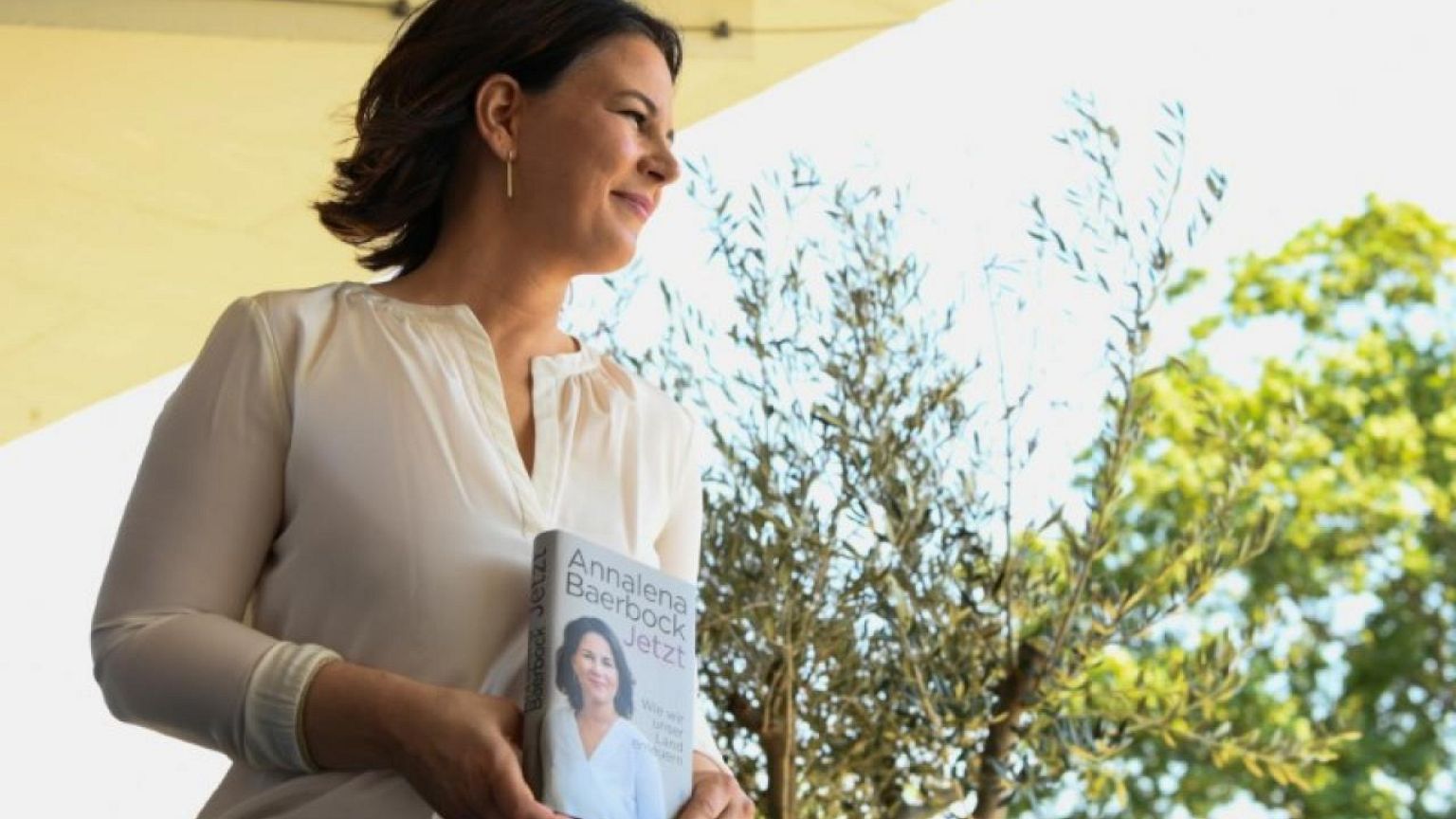 Under pressure, German Greens leader hits 'restart' with new book