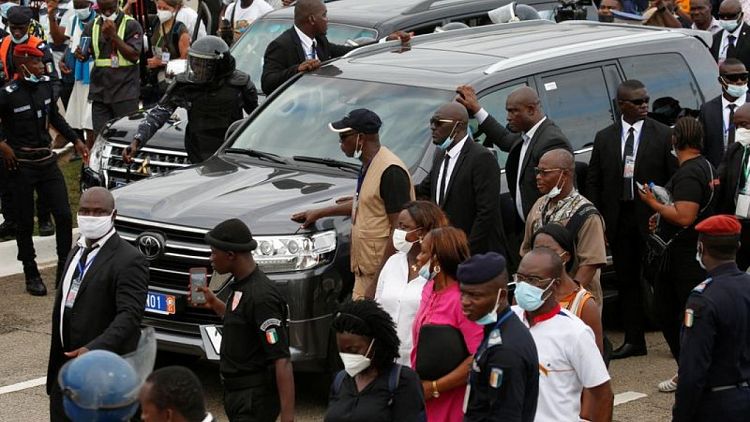رئيس ساحل العاج السابق جباجبو يعود لبلاده بعد 10 سنوات في المنفى