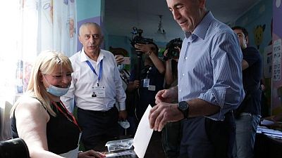 Armenia votes in neck-and-neck parliamentary election Armenia votes in neck-and-neck parliamentary election