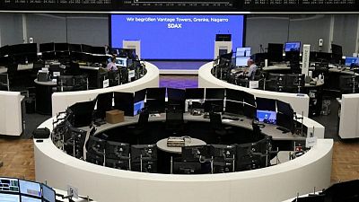 الأسهم الأوروبية تغلق مرتفعة بدعم من تعليقات من رئيسة المركزي الأوروبي الأسهم الأوروبية تغلق مرتفعة بدعم من تعليقات من رئيسة المركزي الأوروبي