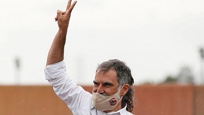 Los independentistas indultados salen de prisión exigiendo libertad para Cataluña Los independentistas indultados salen de prisión exigiendo libertad para Cataluña