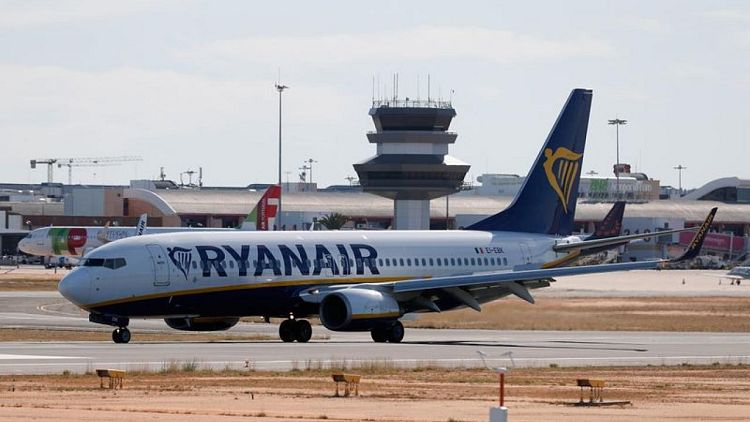 Ryanair observa un repunte de los viajes pese a las restricciones de COVID-19