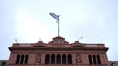 Actividad económica de Argentina habría mejorado inusual 25,2% interanual en abril Actividad económica de Argentina habría mejorado inusual 25,2% interanual en abril