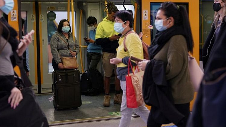 Sydney Delta outbreak grows, cases in community stoke worries