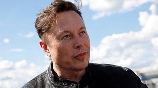 Musk dice que Starlink saldrá a bolsa cuando el flujo de caja sea más predecible