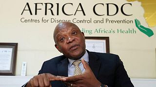 المراكز الأفريقية لمكافحة الأمراض: القارة لا تنتصر في معركة كوفيد