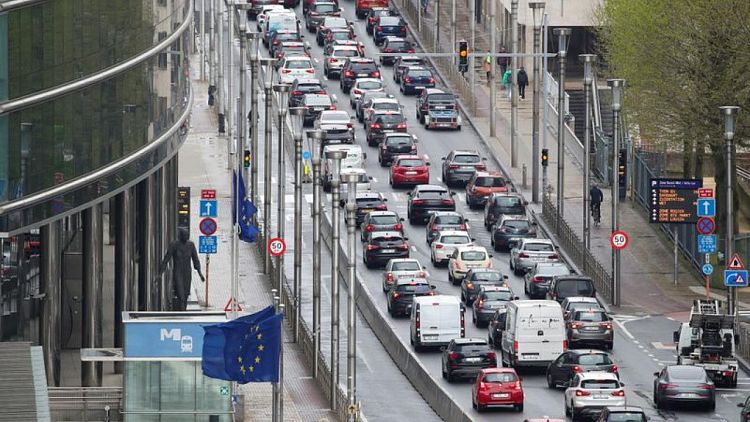 La región de Bruselas prohibirá los coches diésel en 2030 y los de gasolina en 2035