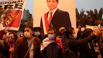 Jurado electoral supera impase para culminar proceso, Fujimori y Castillo alistan protestas Jurado electoral supera impase para culminar proceso, Fujimori y Castillo alistan protestas