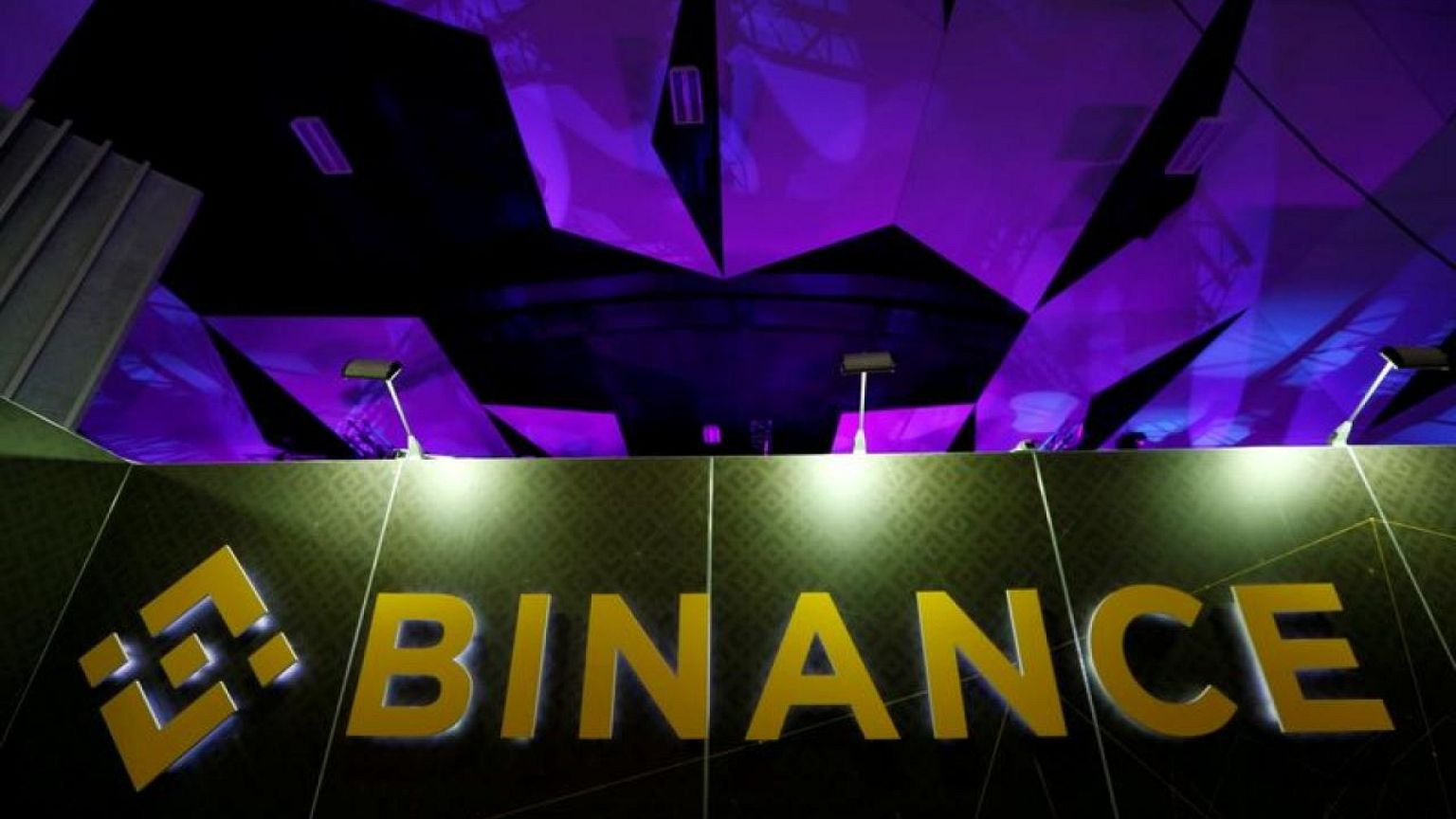 Bitcoin shrugs off UK crackdown on major crypto exchange Binance