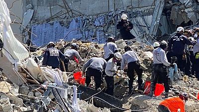 Se temen decenas de muertos bajo los escombros tras casi una semana del derrumbe de edificio en Florida Se temen decenas de muertos bajo los escombros tras casi una semana del derrumbe de edificio en Florida