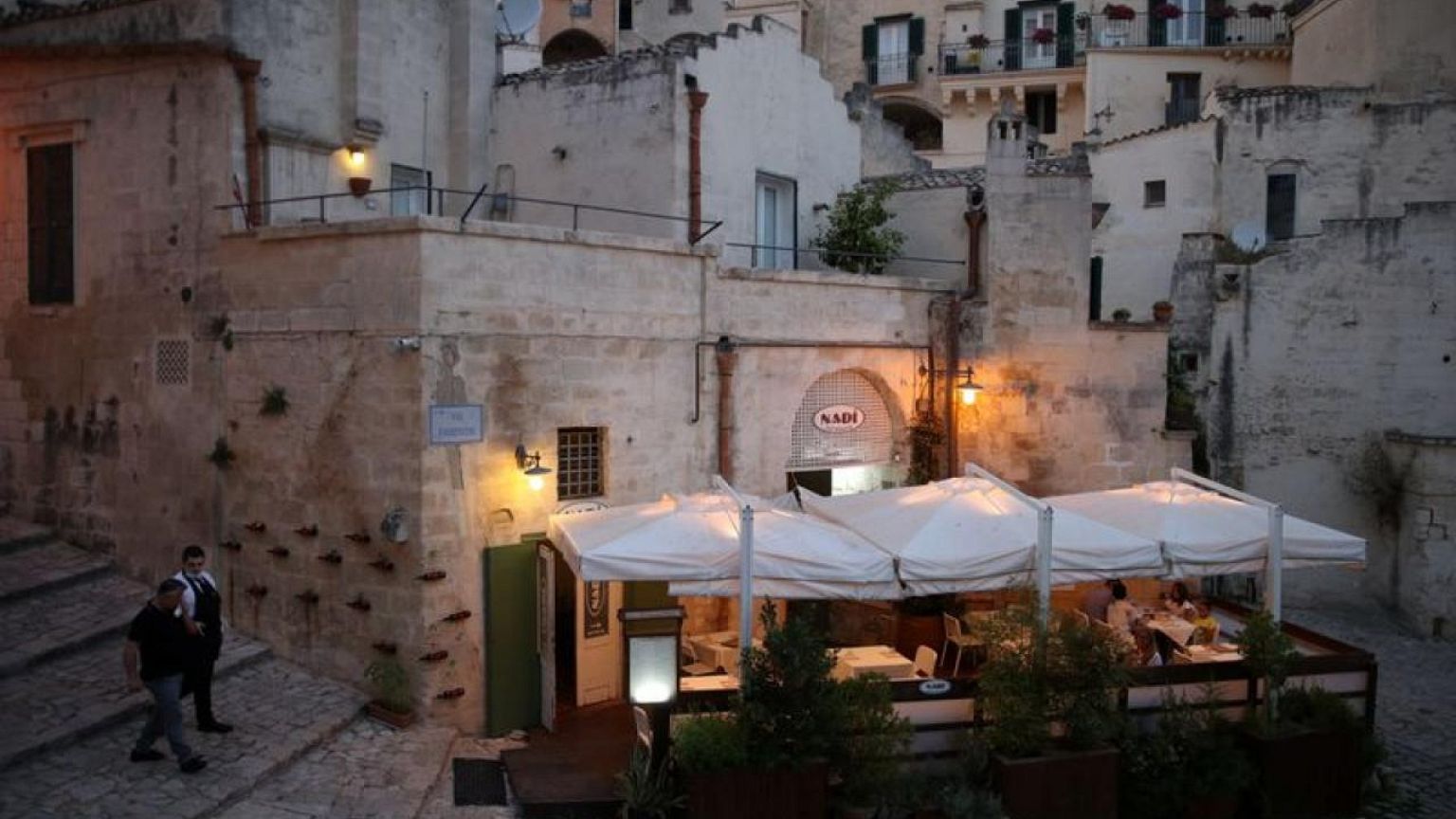 Harder to attract staff than visitors at Italy's tourist hotspots