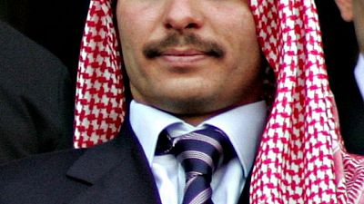 الدفاع في قضية "الفتنة" بالأردن يطلب من المحكمة دعوة الأمير حمزة للشهادة الدفاع في قضية "الفتنة" بالأردن يطلب من المحكمة دعوة الأمير حمزة للشهادة