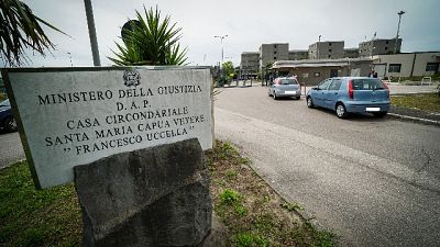 (v. Carceri: Cgil, rissa tra detenuti a Santa Maria..delle 9.28)