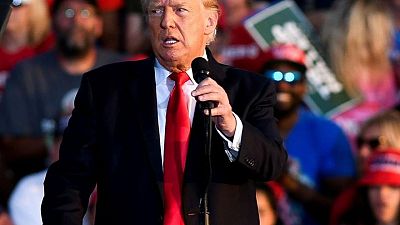 Trump viaja a la frontera entre EEUU y México para lanzar nuevos ataques a políticas de Biden Trump viaja a la frontera entre EEUU y México para lanzar nuevos ataques a políticas de Biden