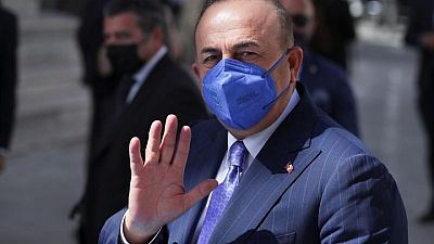 تركيا تقول إنها تجري محادثات مع روسيا لتمديد توصيل المساعدات إلى سوريا تركيا تقول إنها تجري محادثات مع روسيا لتمديد توصيل المساعدات إلى سوريا