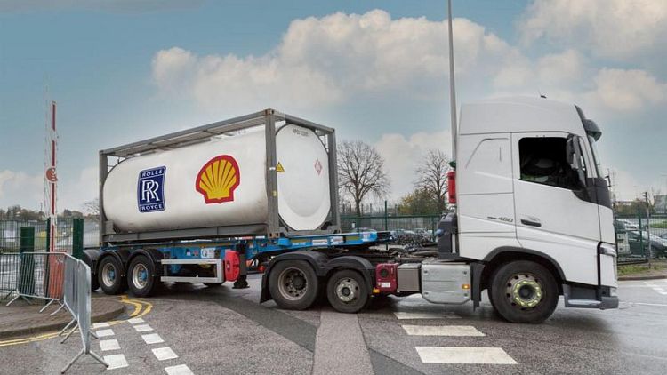 Rolls-Royce partners with Shell in sustainable aviation fuel push