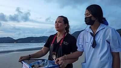 In Thailand, hopes for a revival as tourists trickle back In Thailand, hopes for a revival as tourists trickle back