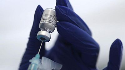 África comenzará a recibir dosis de vacunas COVID-19 de parte de EEUU la próxima semana: enviado UA