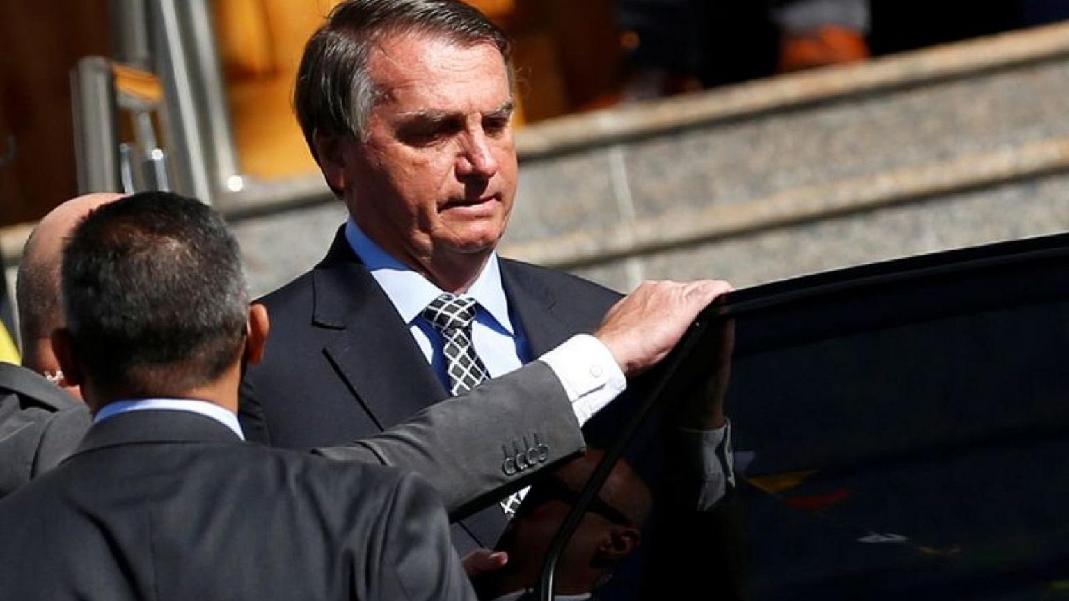 More Brazilians disapprove of Bolsonaro amid pandemic, poll shows