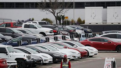 Tesla delivers record 201,250 vehicles in Q2, beats analysts' estimates Tesla delivers record 201,250 vehicles in Q2, beats analysts' estimates