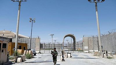 عهد انتهى وأفق غامض مع انسحاب القوات الأمريكية من قاعدة باجرام الأفغانية عهد انتهى وأفق غامض مع انسحاب القوات الأمريكية من قاعدة باجرام الأفغانية