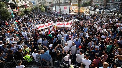 السلطة الفلسطينية تفرج عن جميع المعتقلين على خلفية مظاهرة رام الله الاثنين السلطة الفلسطينية تفرج عن جميع المعتقلين على خلفية مظاهرة رام الله الاثنين