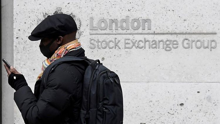 FTSE 100 inches higher on energy boost; Ocado top gainer