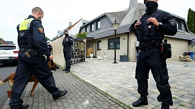 La policía alemana detiene a cientos de personas en operación contra la delincuencia de EncroChat La policía alemana detiene a cientos de personas en operación contra la delincuencia de EncroChat
