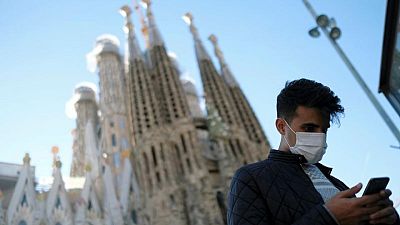 España suma 21.879 casos y 6 muertes por COVID-19 España suma 21.879 casos y 6 muertes por COVID-19