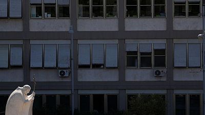 Two popes, same hospital, different styles of medical privacy Two popes, same hospital, different styles of medical privacy