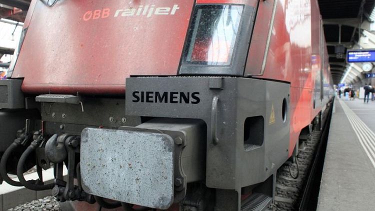 Siemens lands $3.4 billion hybrid train order from U.S. Amtrak